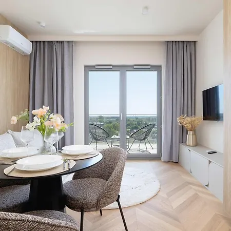 Comfortable In With Gym Sauna & Cinema By Renters Katowice