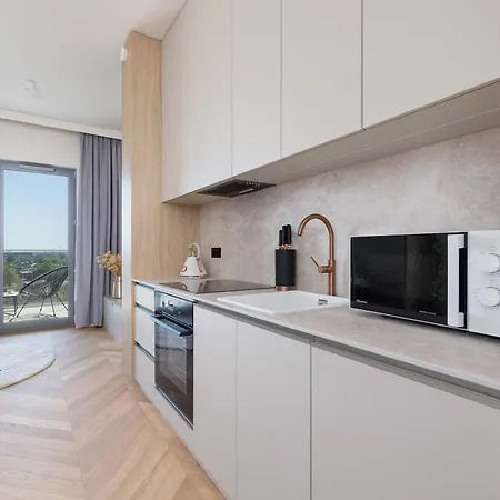 Comfortable In With Gym Sauna & Cinema By Renters Apartamento