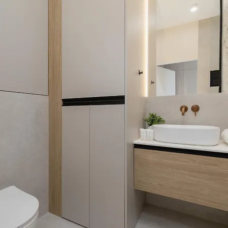 Comfortable In With Gym Sauna & Cinema By Renters Катовице
