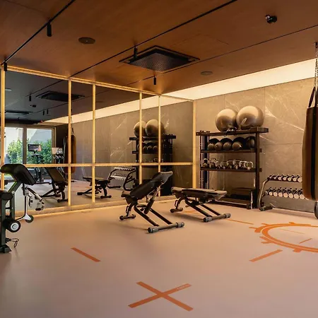 Comfortable In With Gym Sauna & Cinema By Renters Apartament *