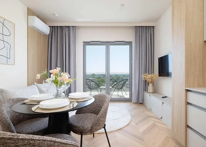 Comfortable In With Gym Sauna & Cinema By Renters Katowice