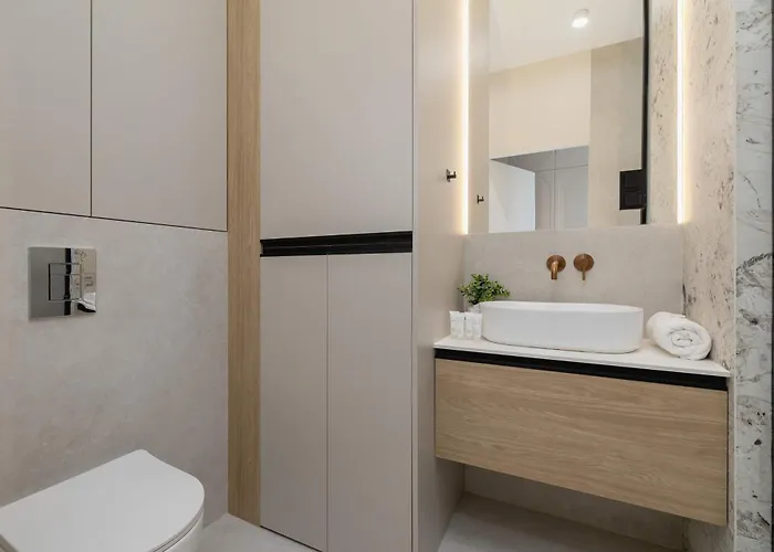 Comfortable In With Gym Sauna & Cinema By Renters Katowice