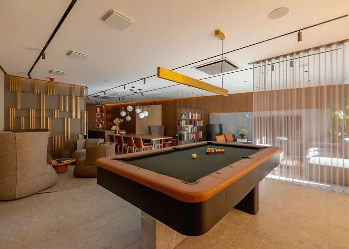 Comfortable In With Gym Sauna & Cinema By Renters